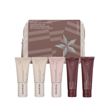 Davroe Moisture Senses
Moisture, rich, luxurious hair.
This gentle shampoo and conditioner with Australian Lilly Pilly is formulated to revitalize and detangle dry, damaged, and curly hair types. Nourishing organic Argan Oil and Quinoa Protein assist to replenish essential moisture and repair damage to leave hair feeling soft, supple and healthy. Helps to improve manageability, reduce frizz, and add luminous shine.