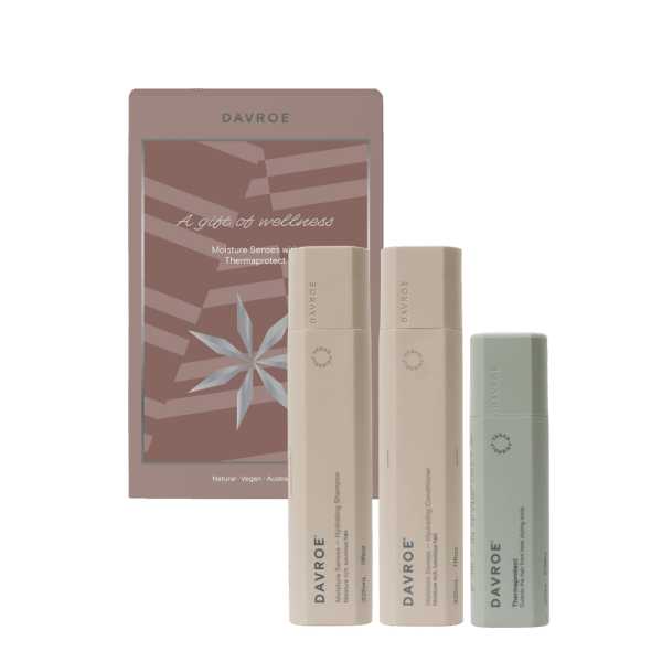 Davroe Moisture Senses Christmas Trio Pack
Experience Luxurious Hydration for Your Hair! Indulge your hair with the Davroe Moisture Senses Trio Pack, specially designed to transform dry, damaged, and curly hair into a cascade of moisture-rich luxury. Infused with the goodness of Australian Lilly Pilly,