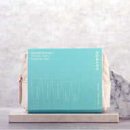 Experience the Davroe Volume Senses Amplifying Shampoo and Conditioner in this Christmas travel pack. Enriched with watercress, this gentle and colour-safe formula delivers maximum volume and moisture to fine hair. Instantly detangling, it contains Rice and Quinoa Proteins to strengthen and repair, resulting in amplified body and shine.